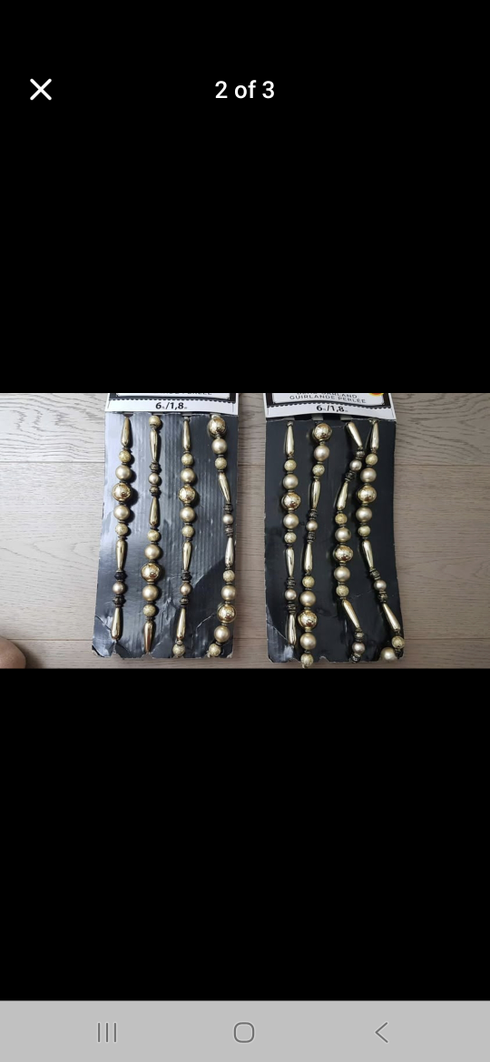 Unique Party Crafts Gold Bells & Bead Garland - photo 2