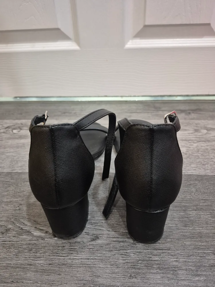 Ardene Black Block Heeled Sandals, Size 10 image indicator(3)