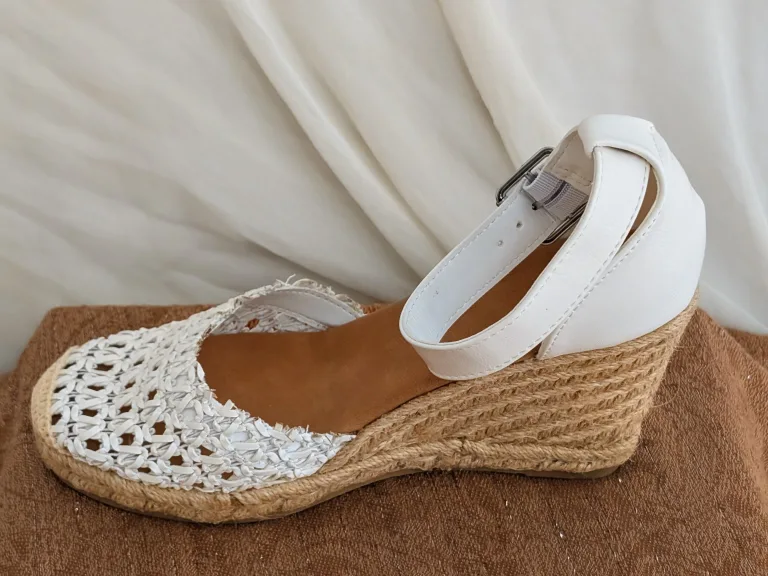 White Espadrille Wedge Sandals, Size 7W image indicator(2)