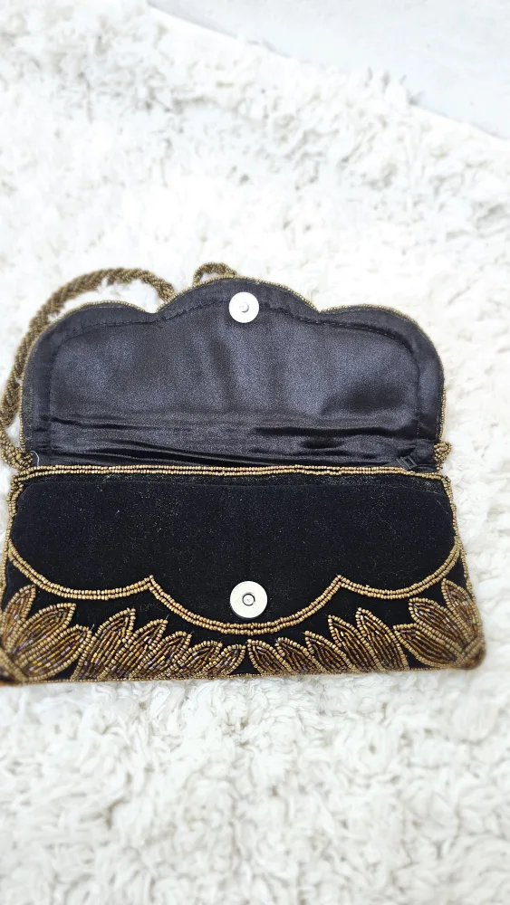 New Handcrafted Velvet Clutch - Elegant Gold Beaded Design image indicator(3)