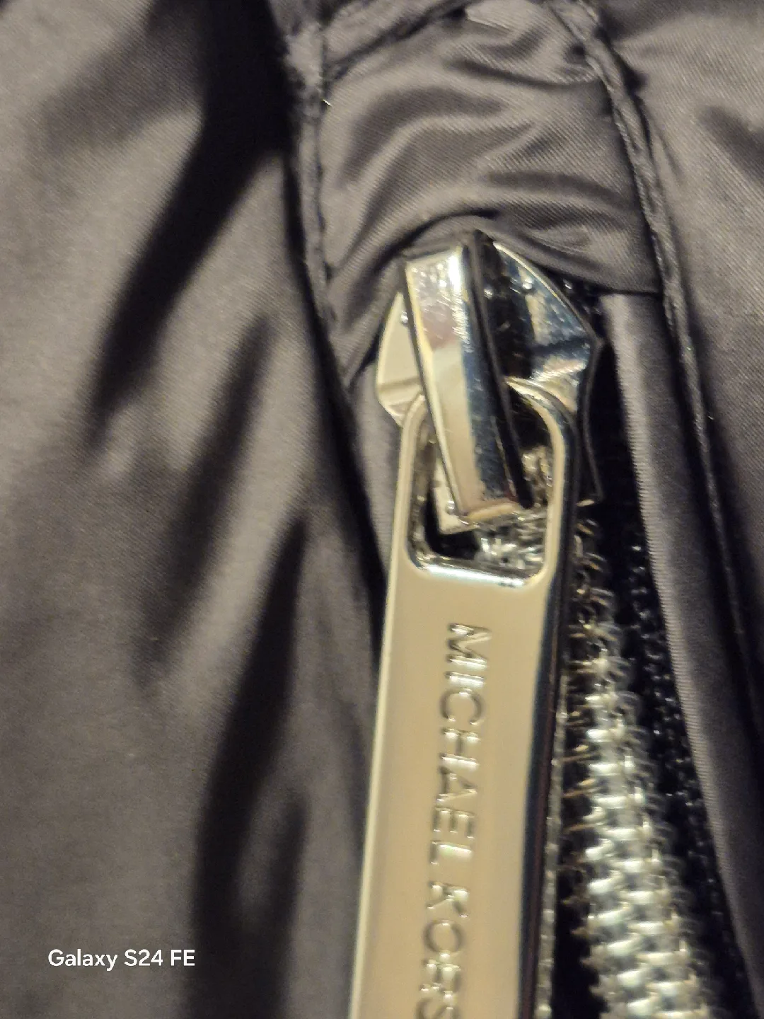 ladies Michael Kors  puffer  jacket image indicator(6)