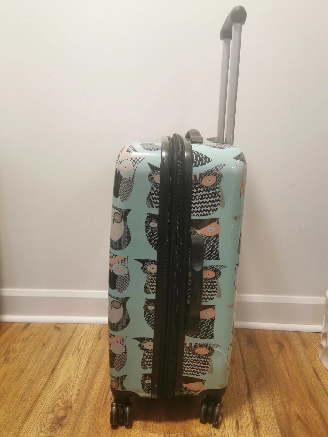 Tracker by Bentley Suitcase - photo 3