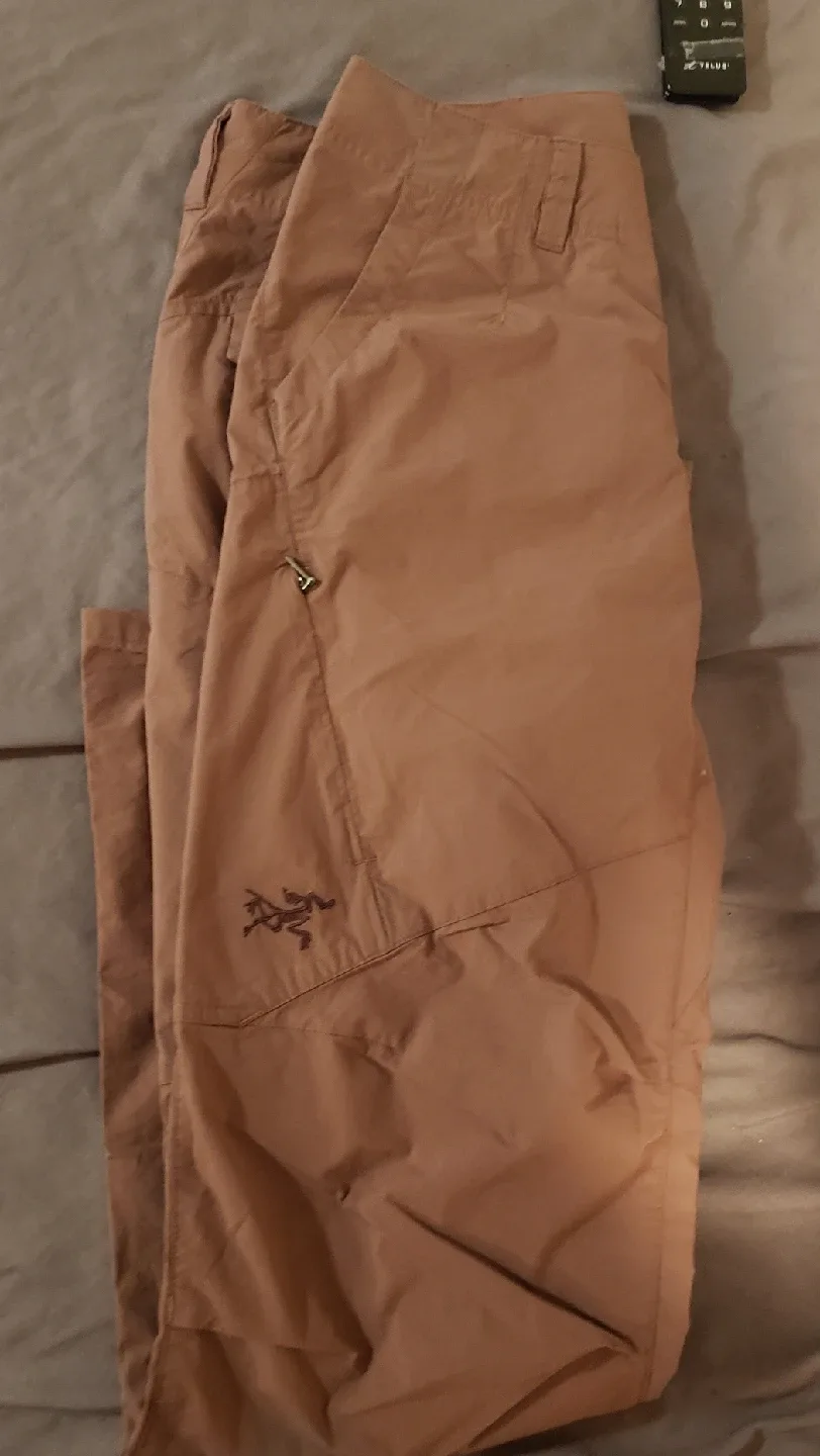 Arc'teryx Women's Relaxed Fit Pants - Size 4 image indicator(6)