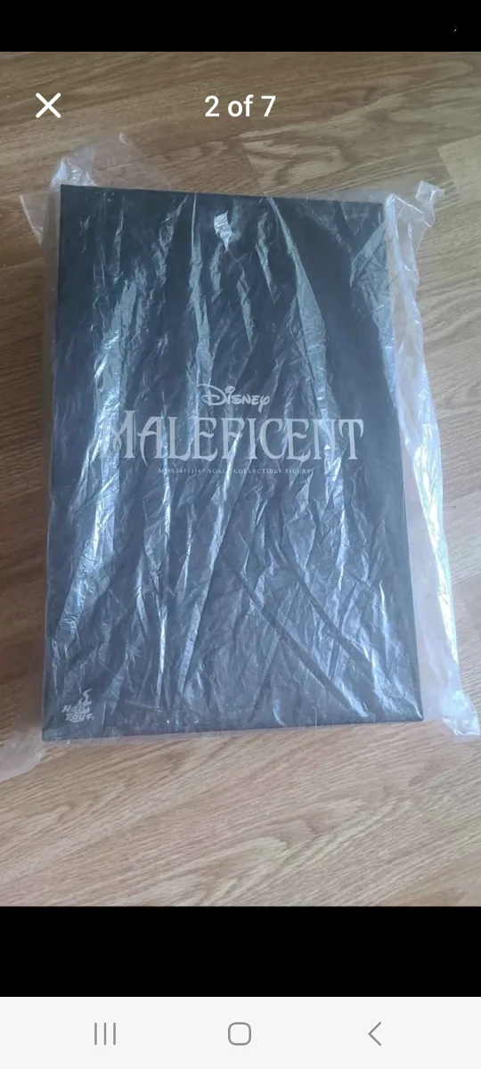 Disney Maleficent 1/6 Scale Collectible Figure image indicator(6)