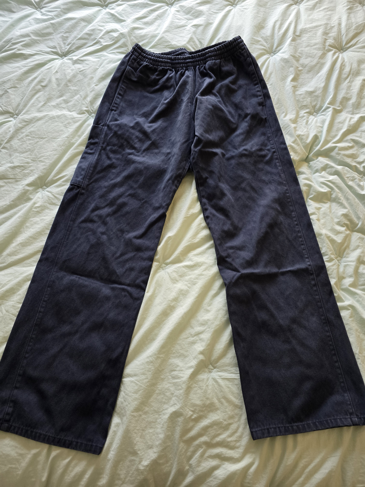 YZY Pants Size Small - photo 2