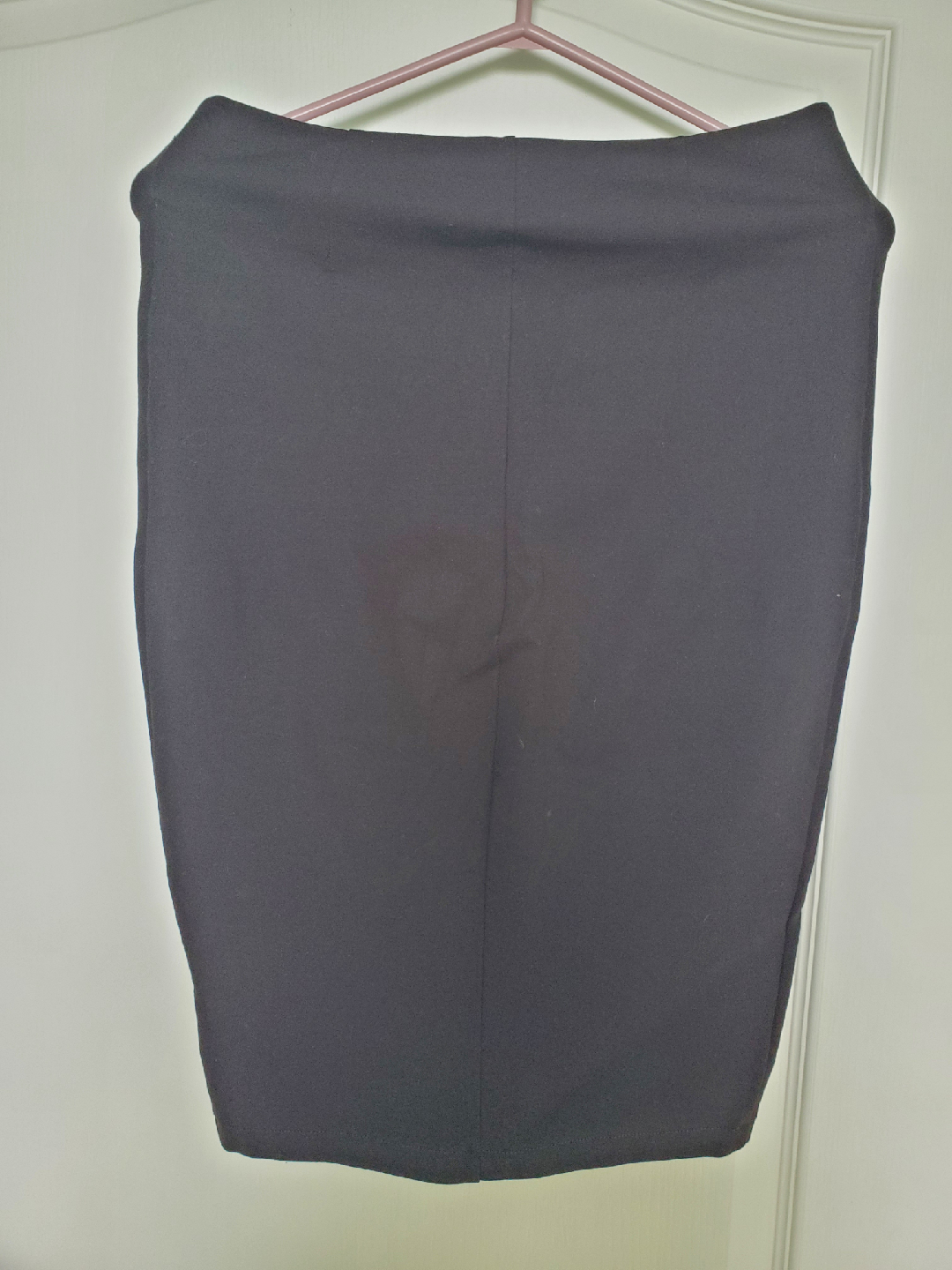 Romeo & Juliet Couture Black Pencil Skirt - photo 2