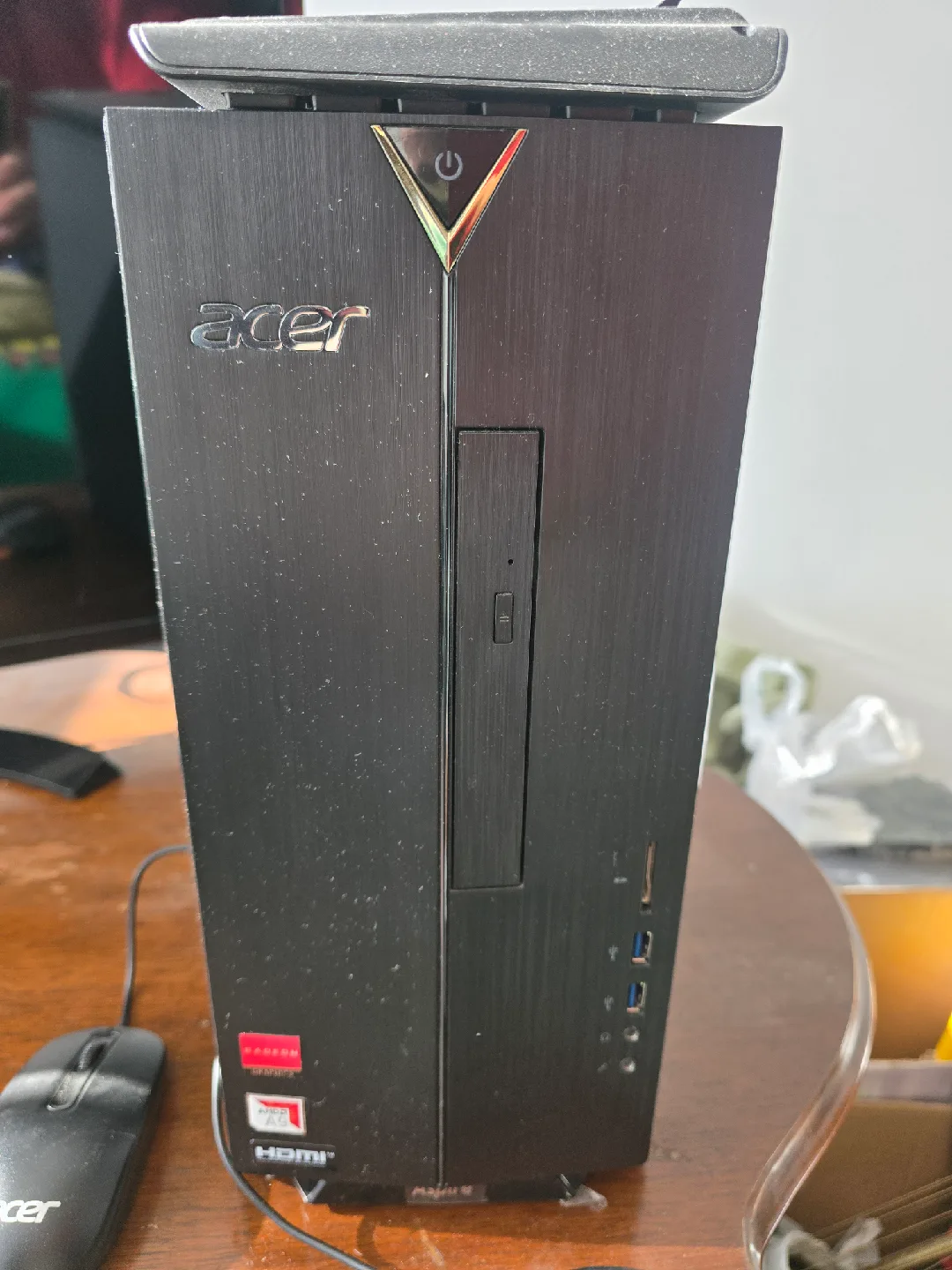 LG 32MP58HQ-P 32" Monitor & Acer Aspire TC-330-EB11 Desktop PC image indicator(2)