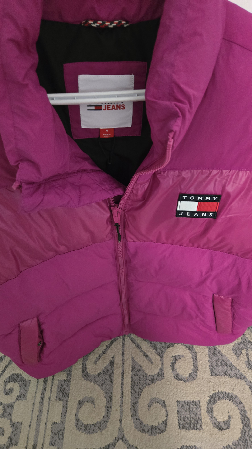Tommy Jeans Puffer Jacket - Size M - NEW