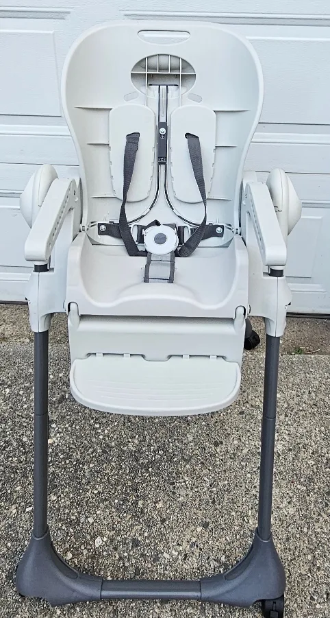 Chicco Polly Highchair Black image indicator(6)