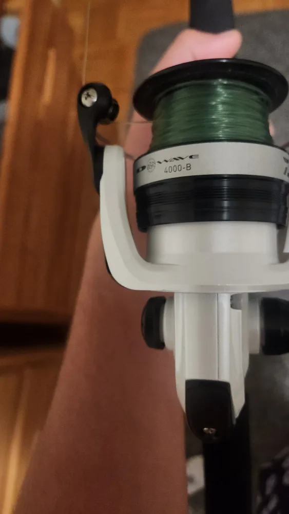 Shakespeare Ugly Stik Catfish Rod & D-Wave 4000-B Reel image indicator(4)