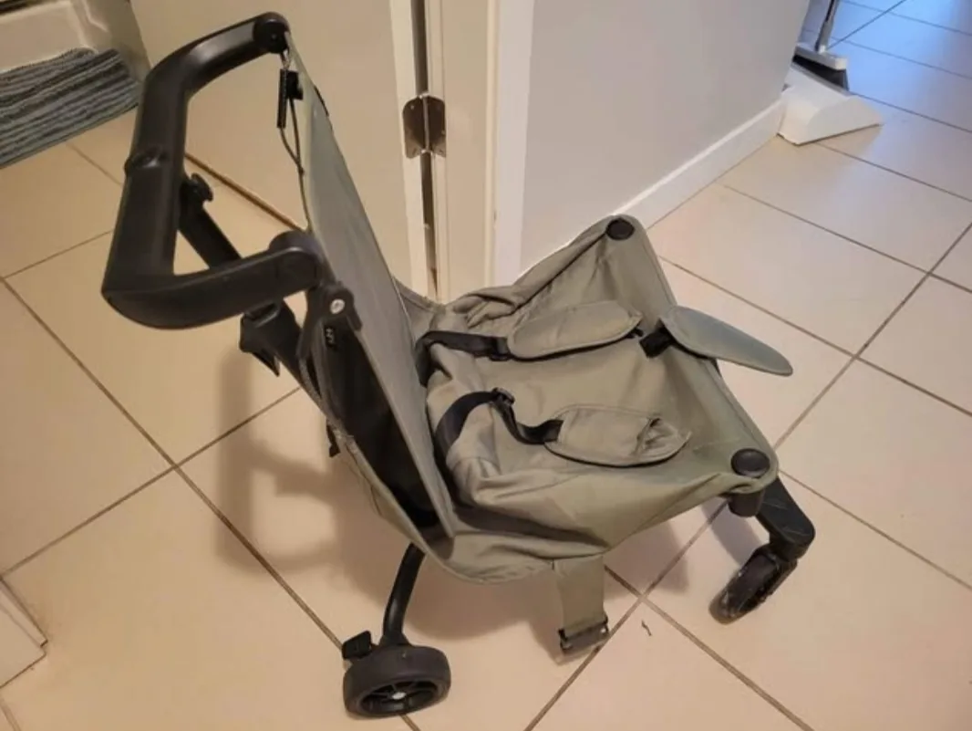 Stroller - Olive Green image indicator(2)