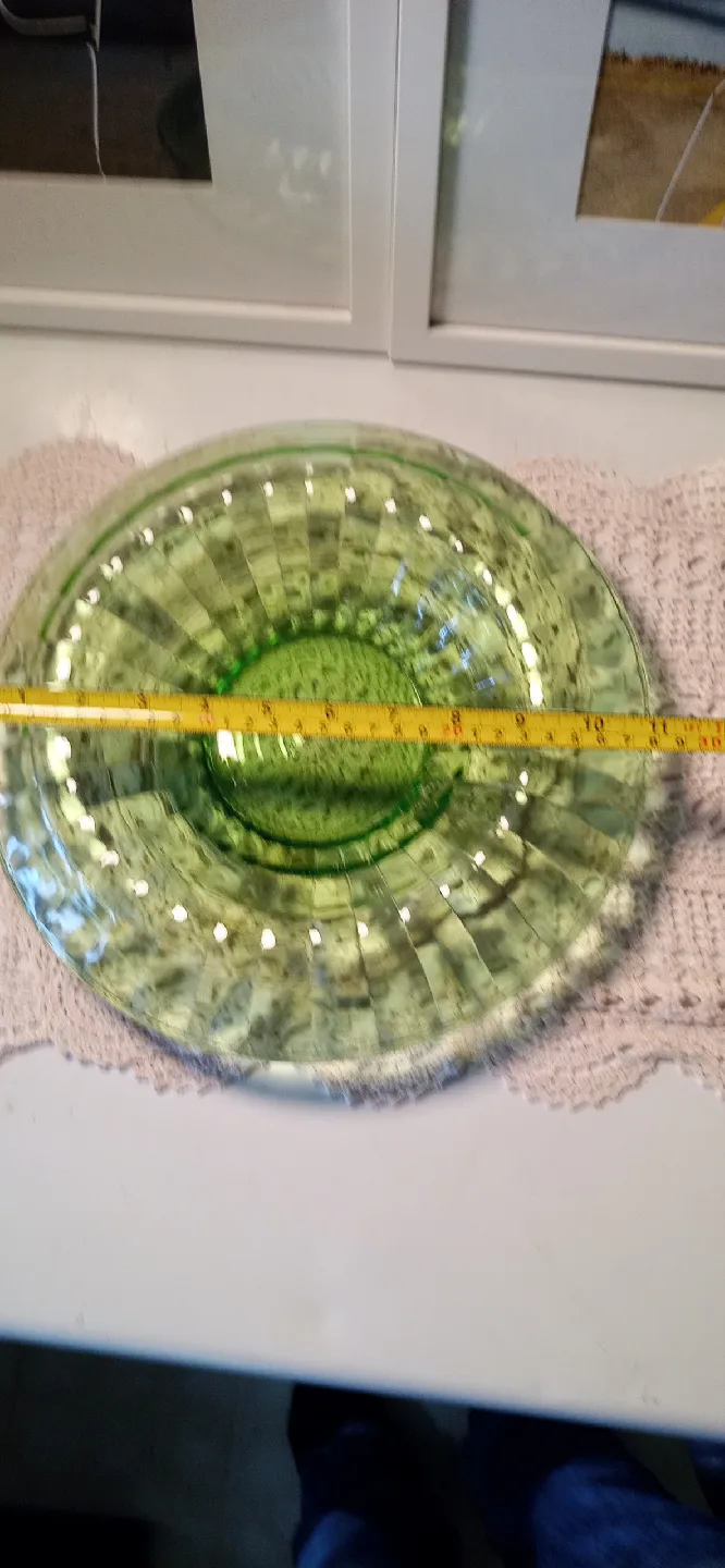 1930s Uranium Glass Bowl image indicator(3)