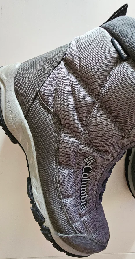 Columbia Waterproof Winter Boots image indicator(8)