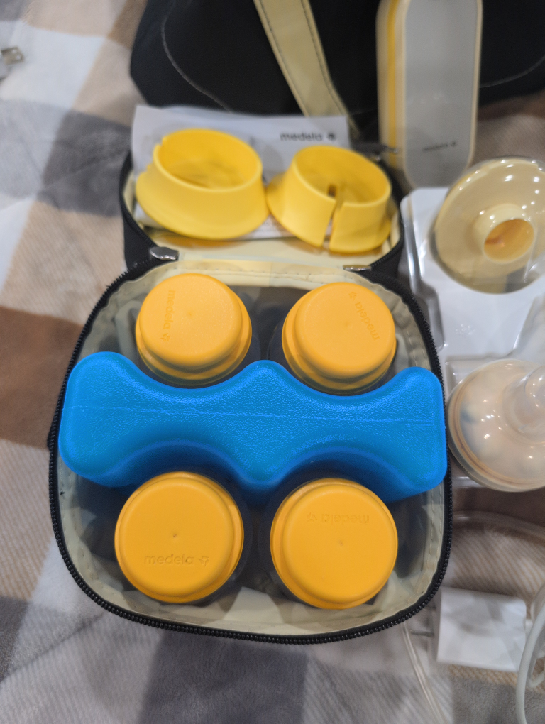 Medela Freestyle Breast Pump with Bag - photo 3