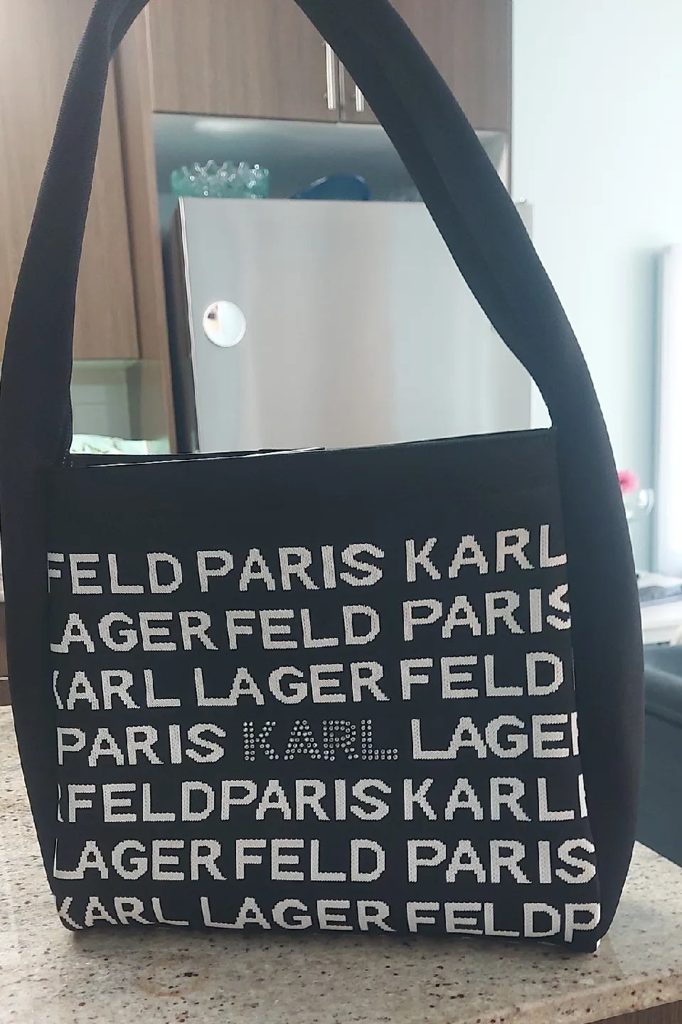 Karl Lagerfeld Paris Icon Tote Bag Black & White New thumbnail
