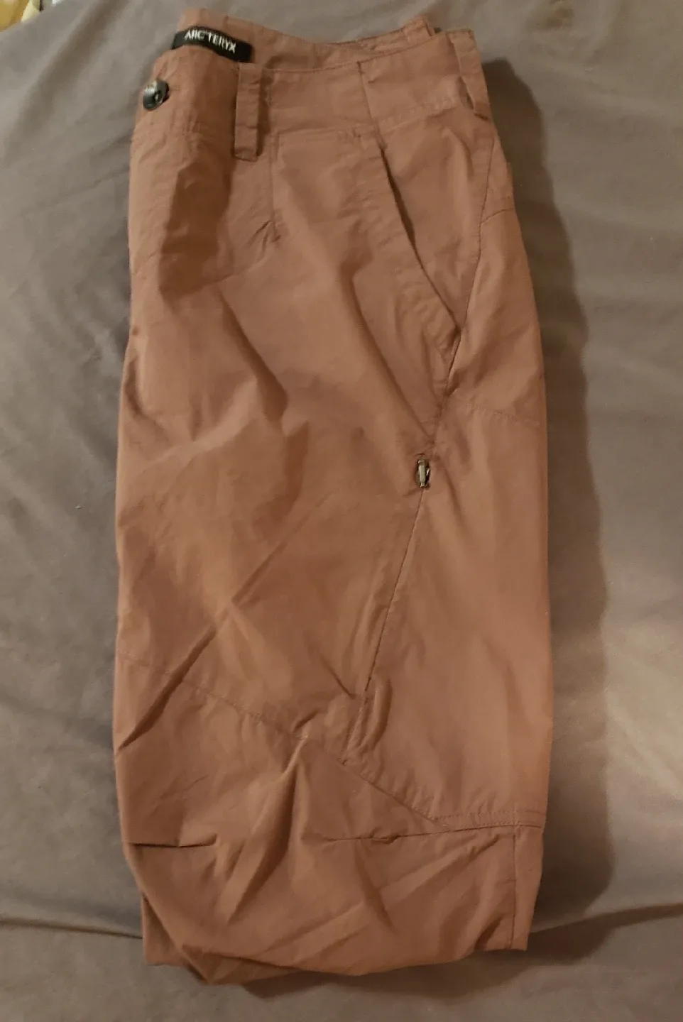 Arc'teryx Women's Relaxed Fit Pants - Size 4 image indicator(2)