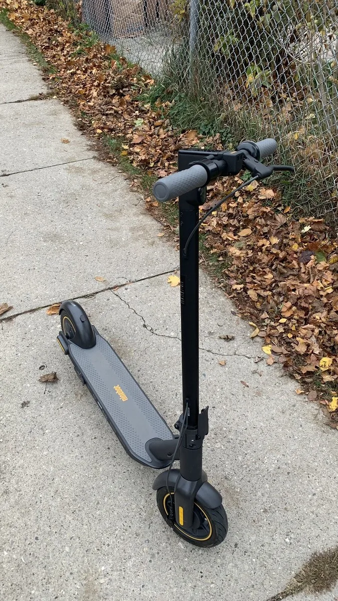 Ninebot Electric Scooter G2 image indicator(2)