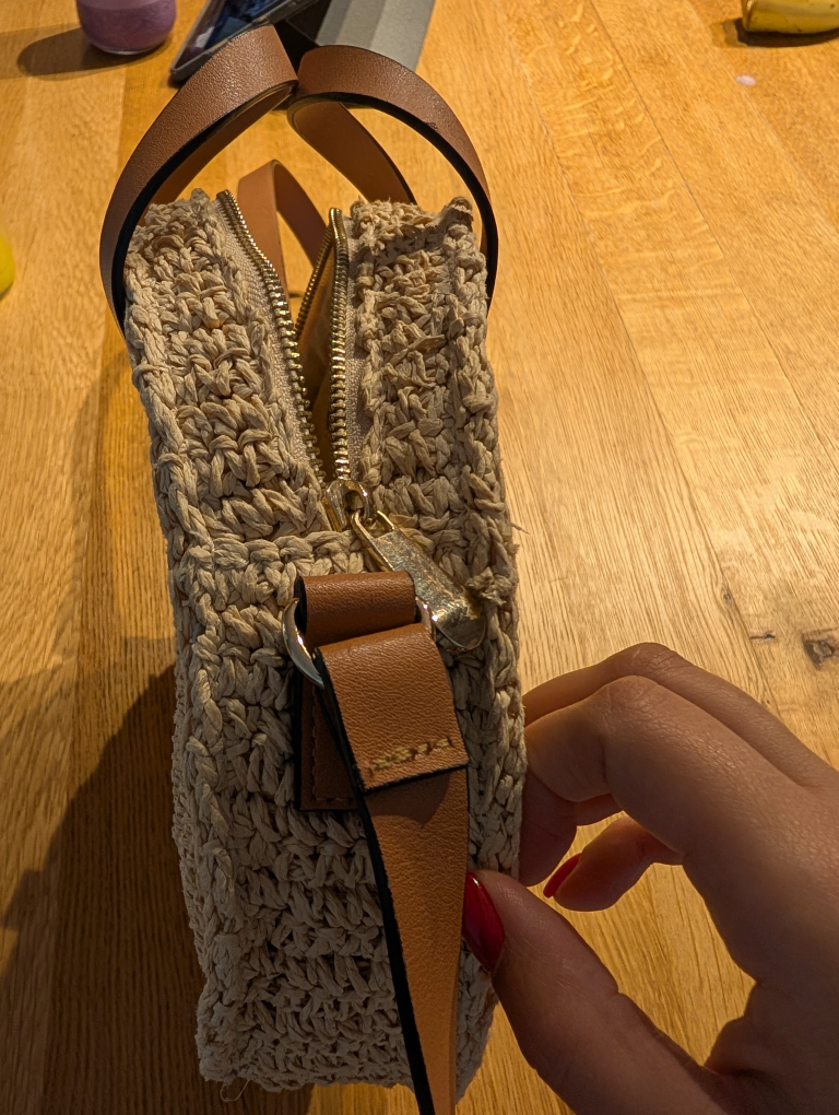 Straw Circle Crossbody Bag - photo 4