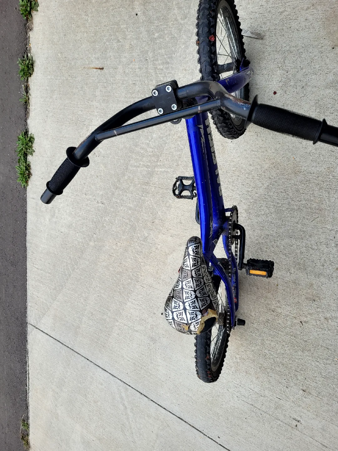 Raleigh Kids' Bike - Blue image indicator(5)