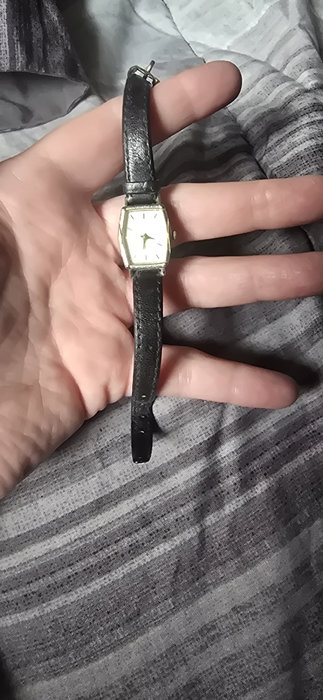 Solvil et Titus Ladies Watch