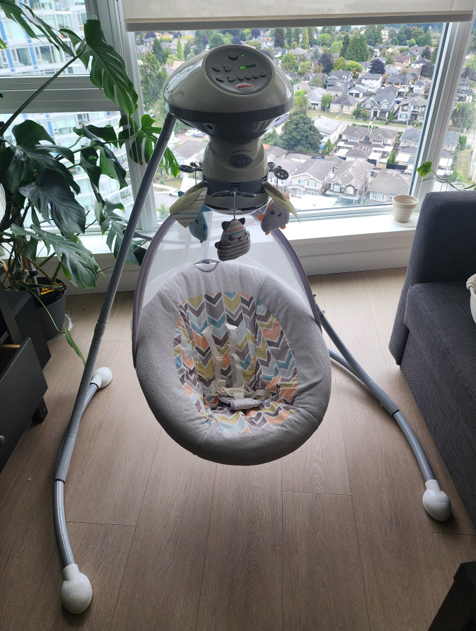 Graco Baby Swing - Excellent Condition