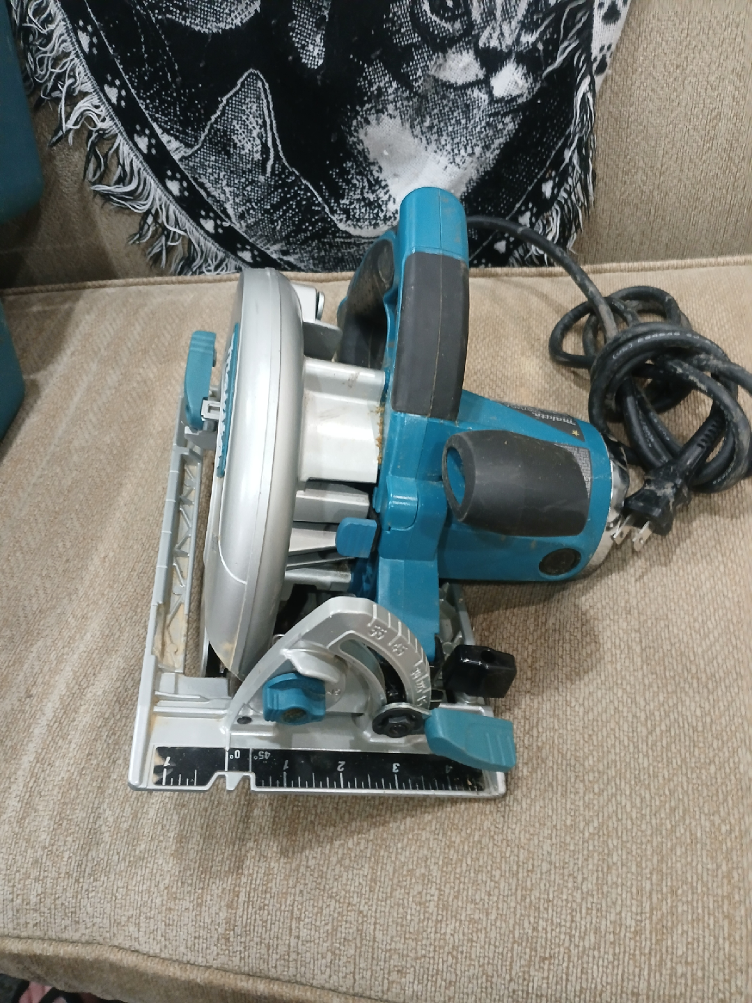 Makita Circular Saw with Case - photo 3