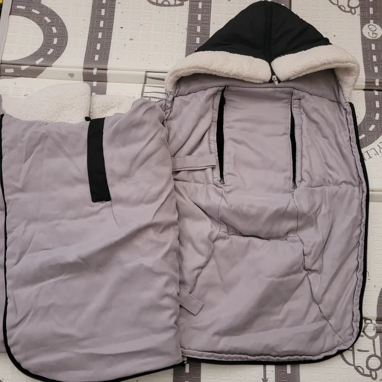 Skip Hop Stroll & Go Three-Season Footmuff - Black image indicator(4)