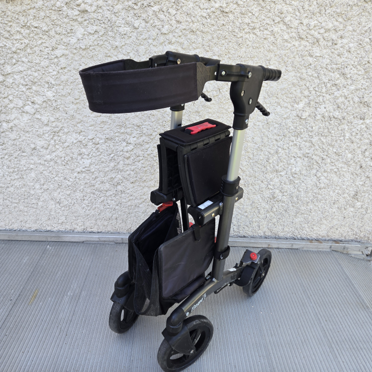 Escape Rollator Walker with Seat & Basket - photo 2