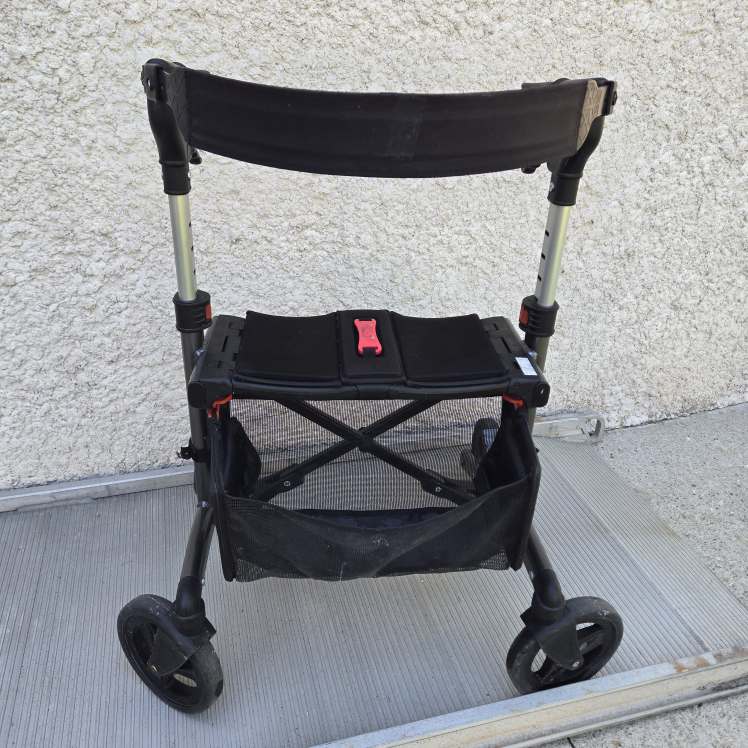 Escape Rollator Walker with Seat & Basket - photo 3