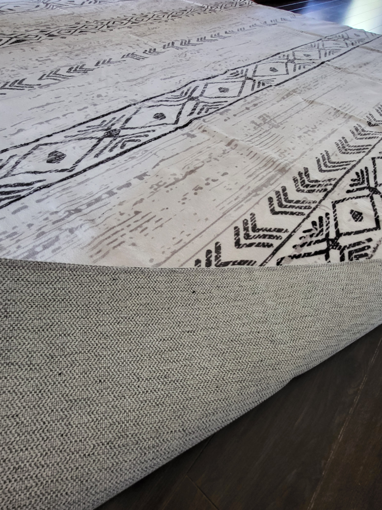 8ft X 10ft Area rug (Brand new) - photo 4