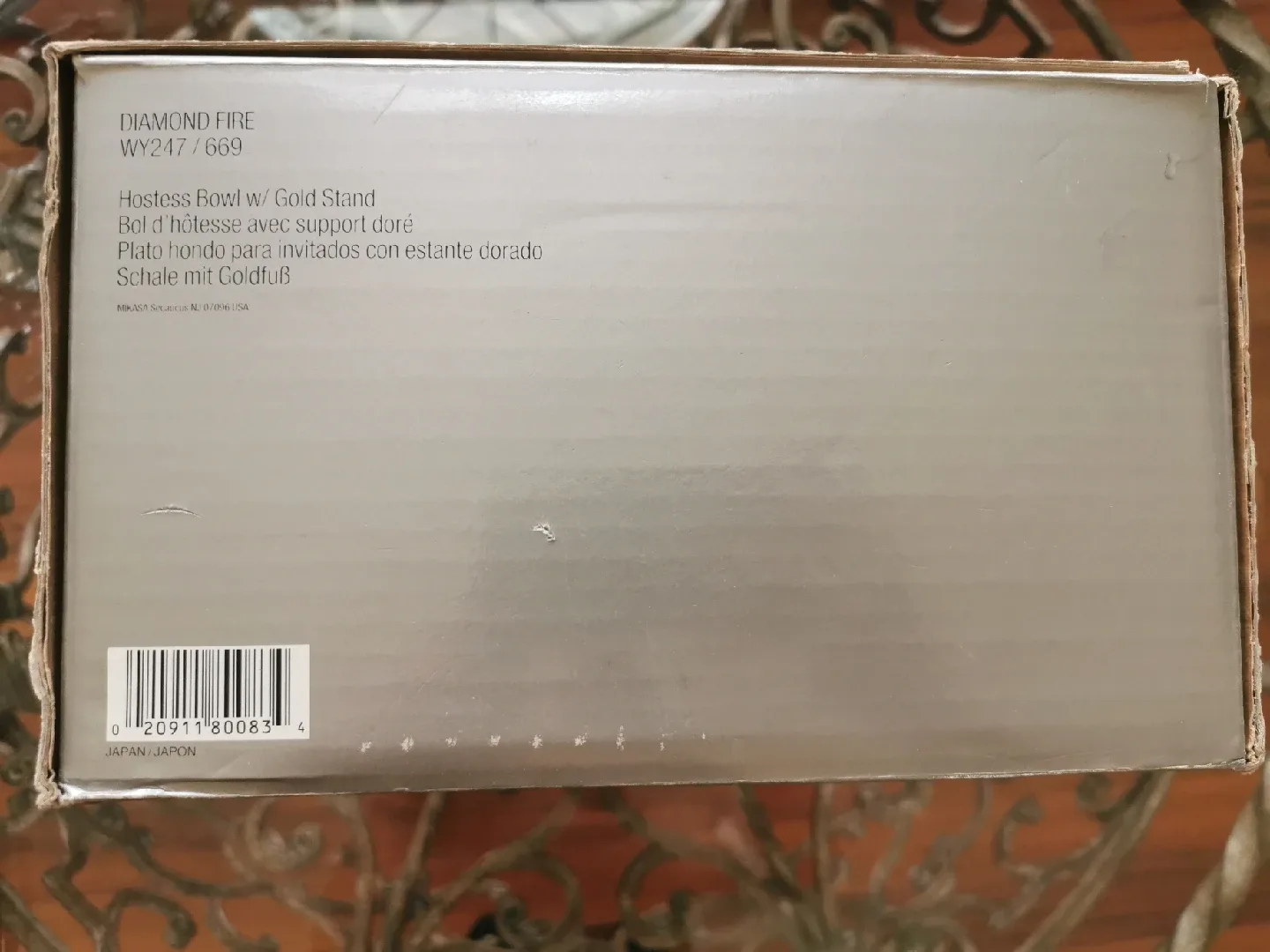 Mikasa Crystal Bowl With Gold Stand image indicator(6)