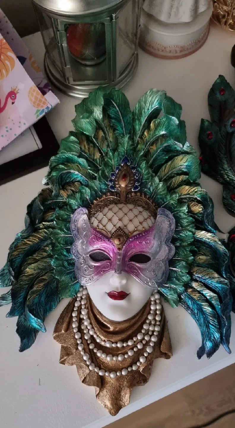 3 Venetian Style Decorative Wall Masks image indicator(3)