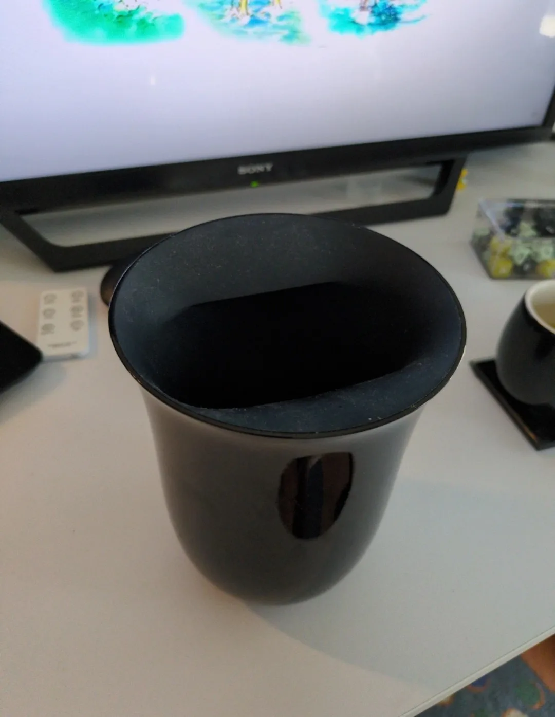 Oblio wireless charging station with UV sanitizer image indicator(3)