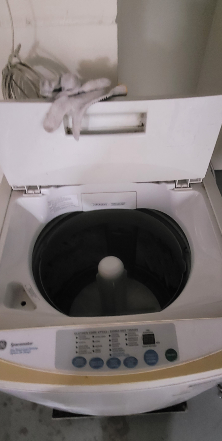 GE Spacemaker Washer - photo 2