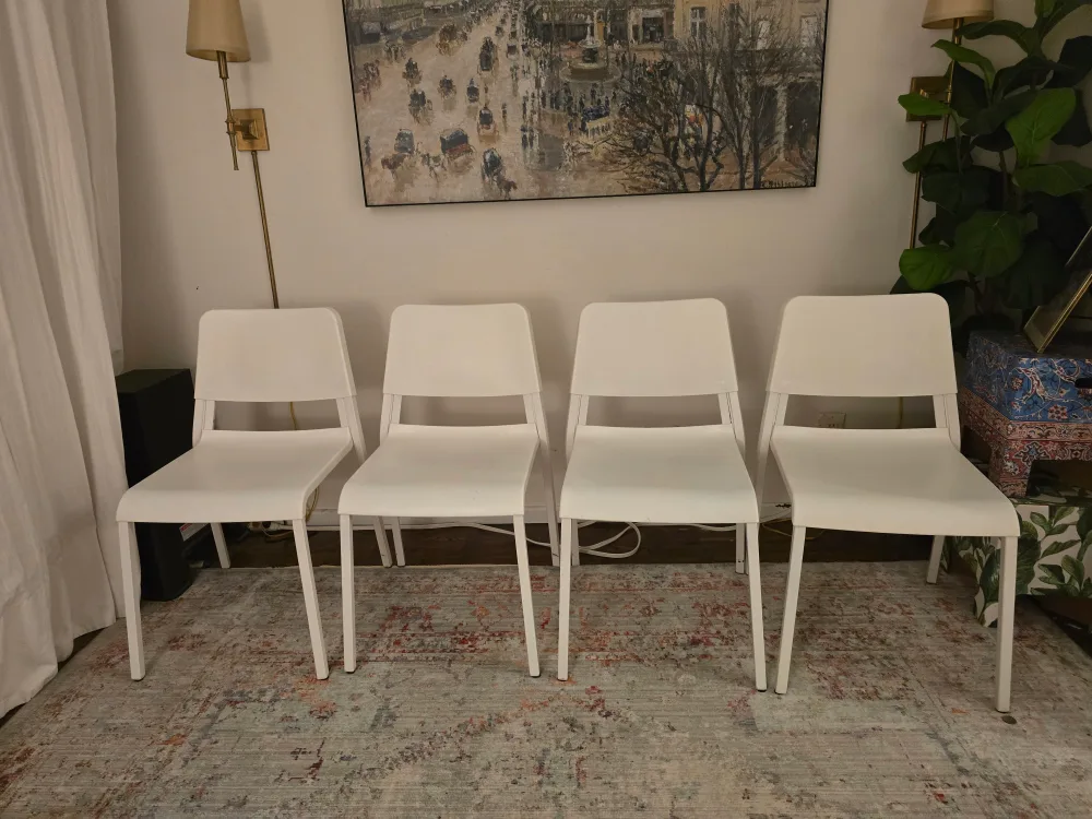 FREE 4 x IKEA white stacking chairs image indicator(2)