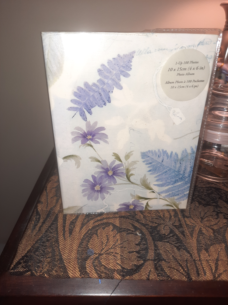 Photo Album pick up only