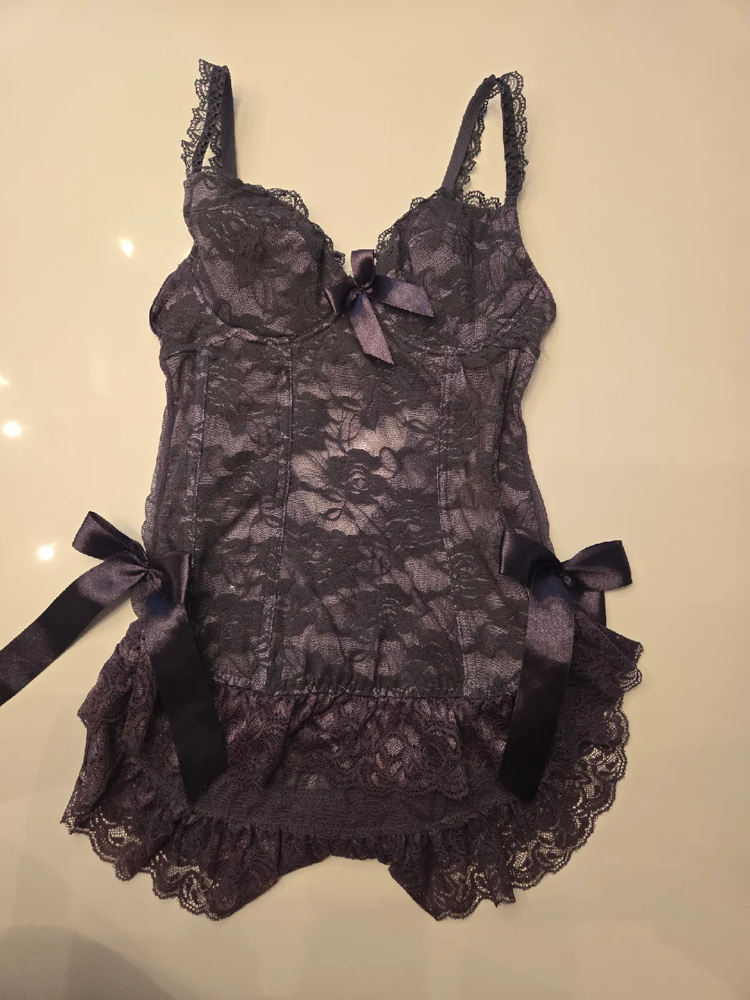 Beautiful Purple Lace Lingerie thumbnail