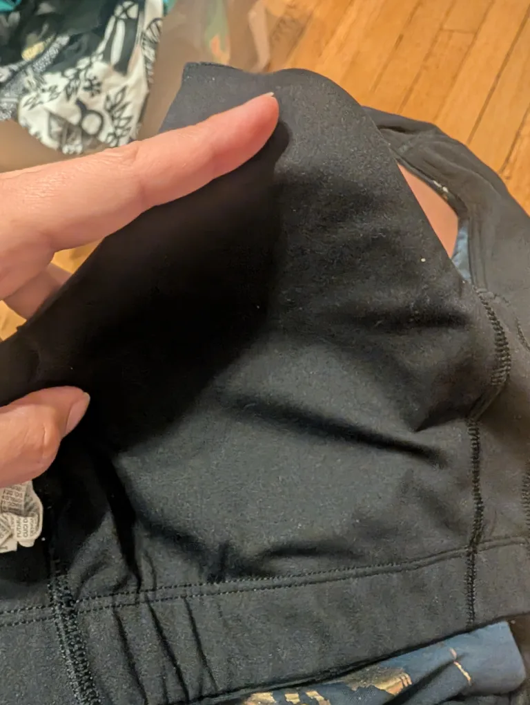 old Navy small Black Marble Gold Accent Activewear Set image indicator(3)