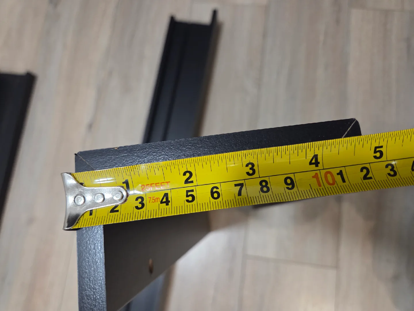 IKEA Mosslanda Picture Ledges image indicator(7)