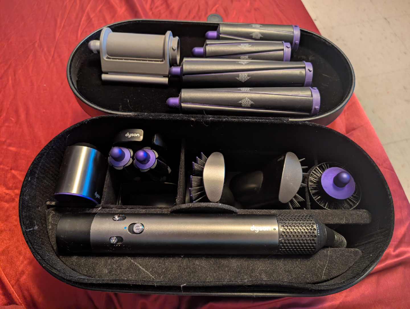 Dyson Airwrap Complete Styler with Case - photo 3
