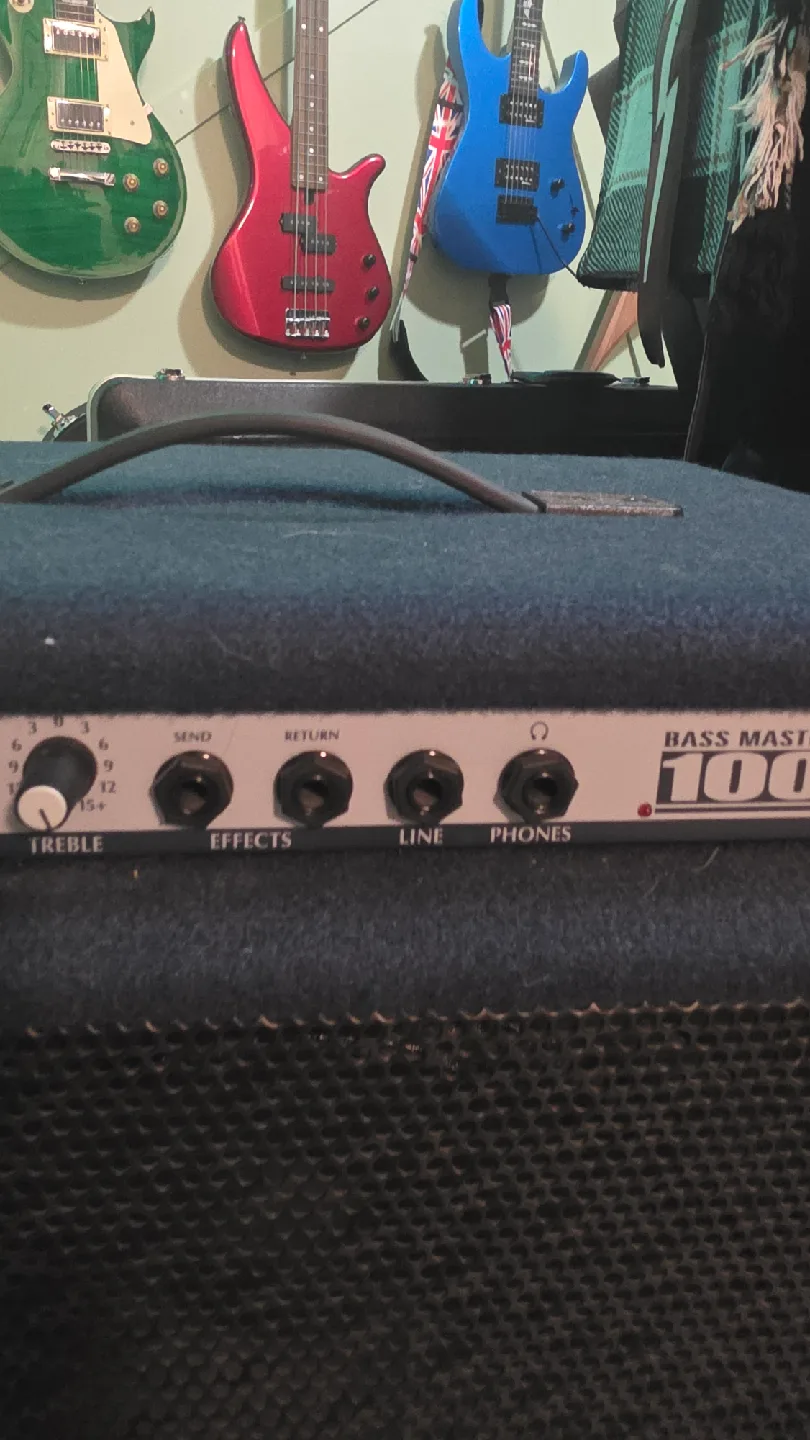 Yorkville bassmaster 100 bass amplifier image indicator(3)