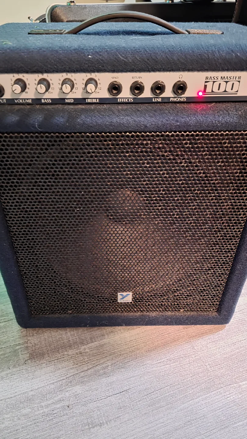 Yorkville bassmaster 100 bass amplifier image indicator(6)