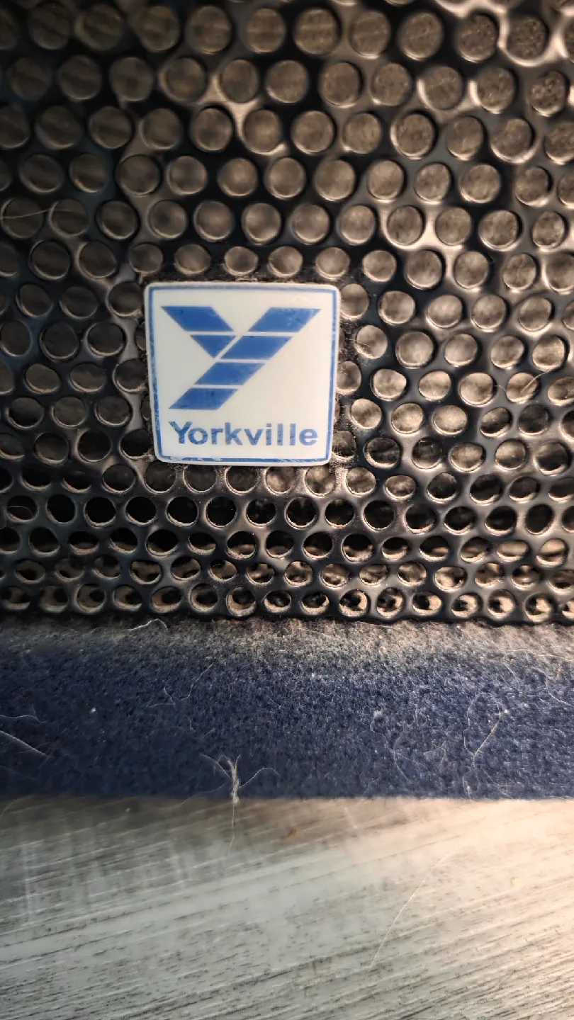 Yorkville bassmaster 100 bass amplifier image indicator(8)