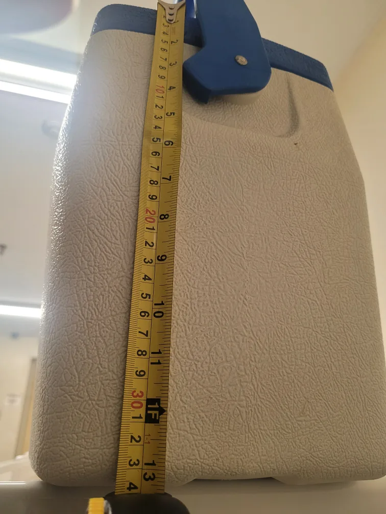 Coleman Personal 16 Cooler image indicator(2)