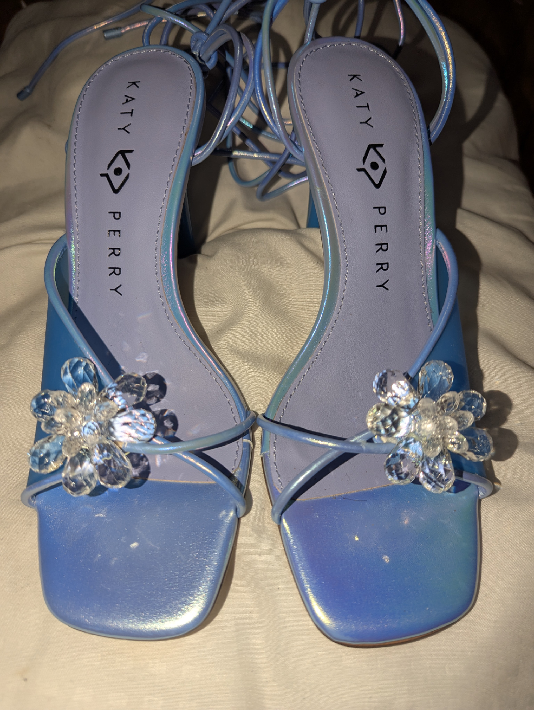 Katy Perry Blue Iridescent Heels with Flower Detail - photo 3