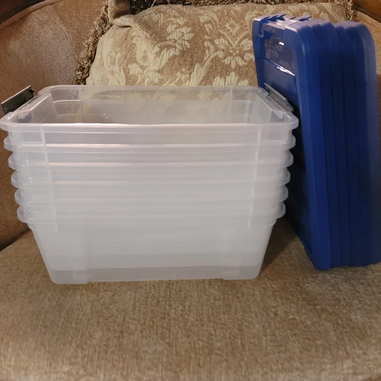 🥕6 Sterilite Clear Plastic Storage Bins with Blue Lids image indicator(2)