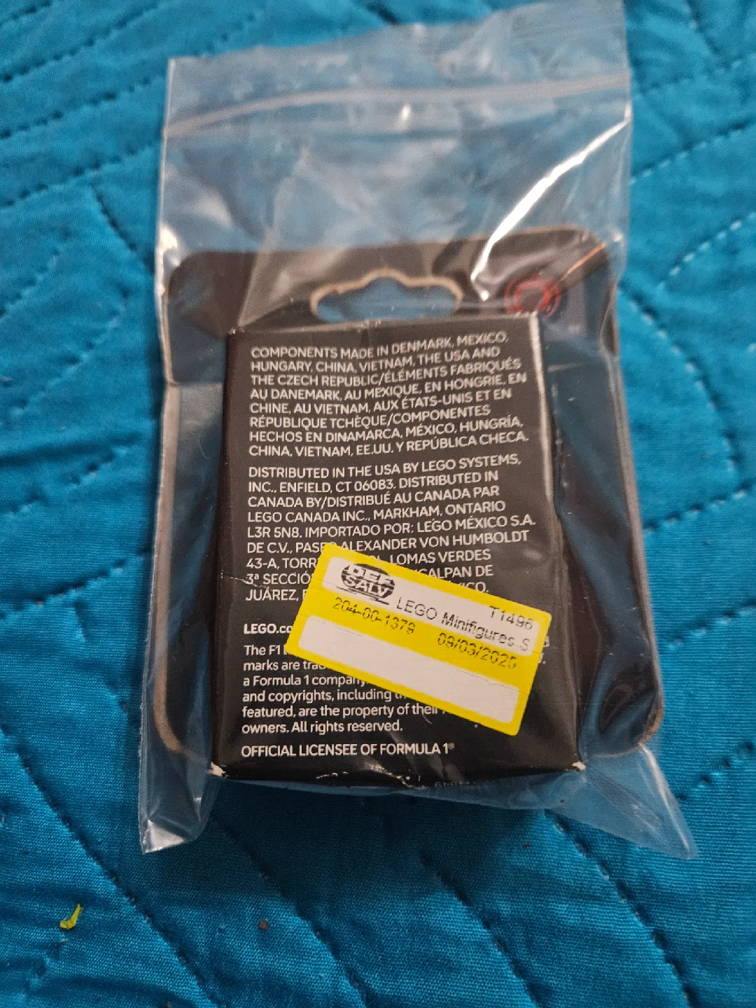New LEGO Formula 1 Minifigure - Collect All 12! image indicator(3)