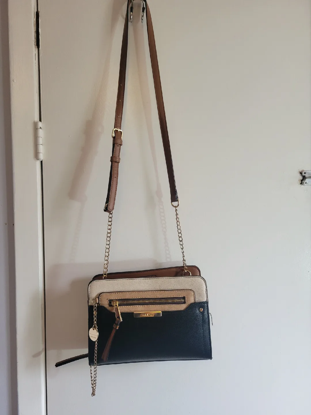 Aldo Crossbody Bag - Black & Beige image indicator(4)