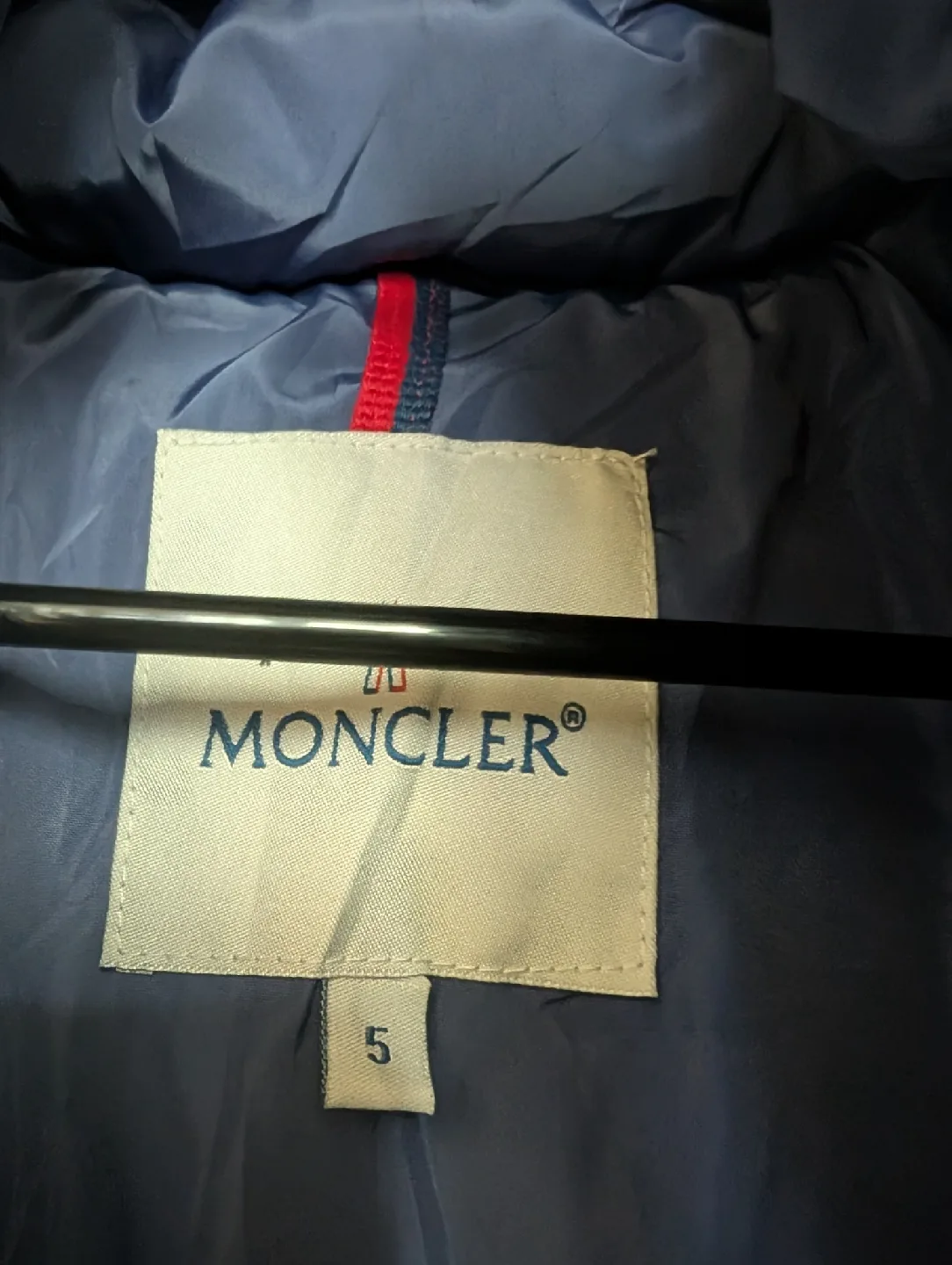 Moncler Down Puffer Jacket Size 5 image indicator(2)