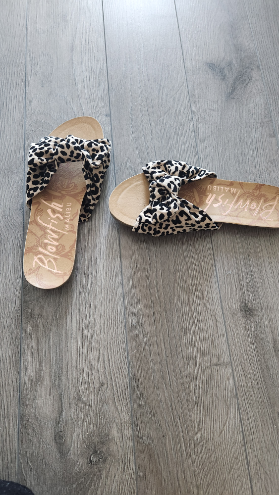 Blowfish Malibu Leopard Print Slides